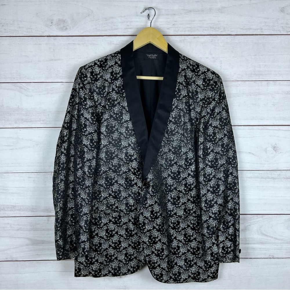 Vintage 1960s First Nighter Formals Blazer